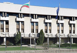  Посольство Болгарии будет выдавать шенгенские визы
