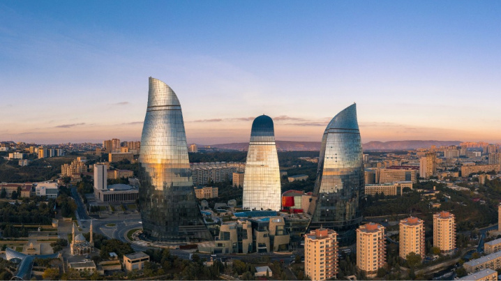АЗЕРБАЙДЖАН:  Баку - восхищение и роскошь