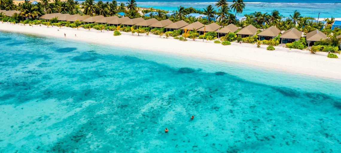 Lily Beach Maldives Dhoni