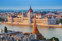 Венгрия разрешила въезд в страну привитым от коронавируса россиянам